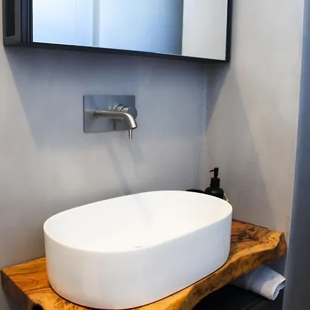 Conte Moresco - Authentic Historic With Panoramic Terrace In - Marea Collection Дом отдыха Нардо